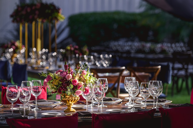 Sobremanteles de colores para eventos en Cali - infinidad de tonos para decorar tus tablones